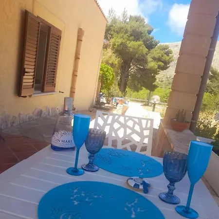 Coral Reef Blue Holiday home Custonaci